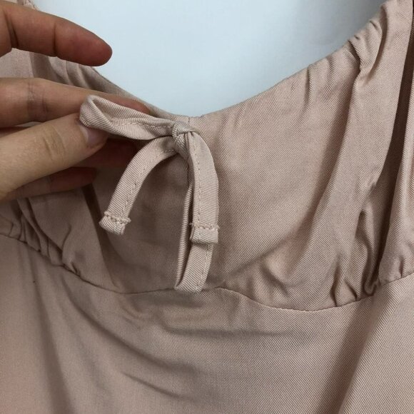 NWT Urban Outfitters UO Cassia Puff sleeve crop top shirred back in Rose Pink Md - Picture 10 of 16